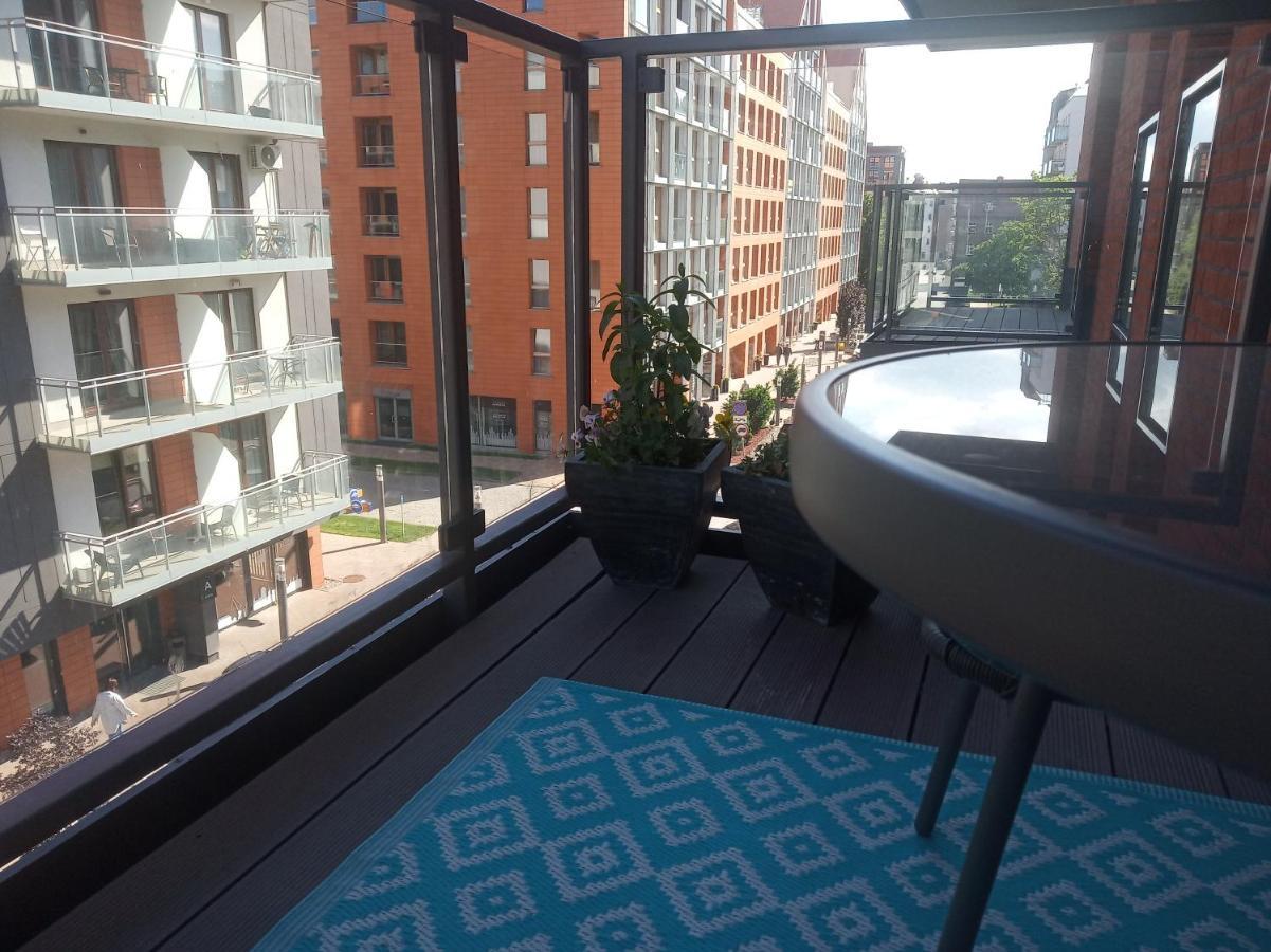Przytulny Apartament Blisko Motlawy I Neptuna Z Miejscem W Garazu Gratis Danzig Exterior foto